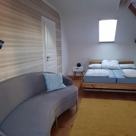 Muehlen-oase In Der Scharmuetzelsee Region *